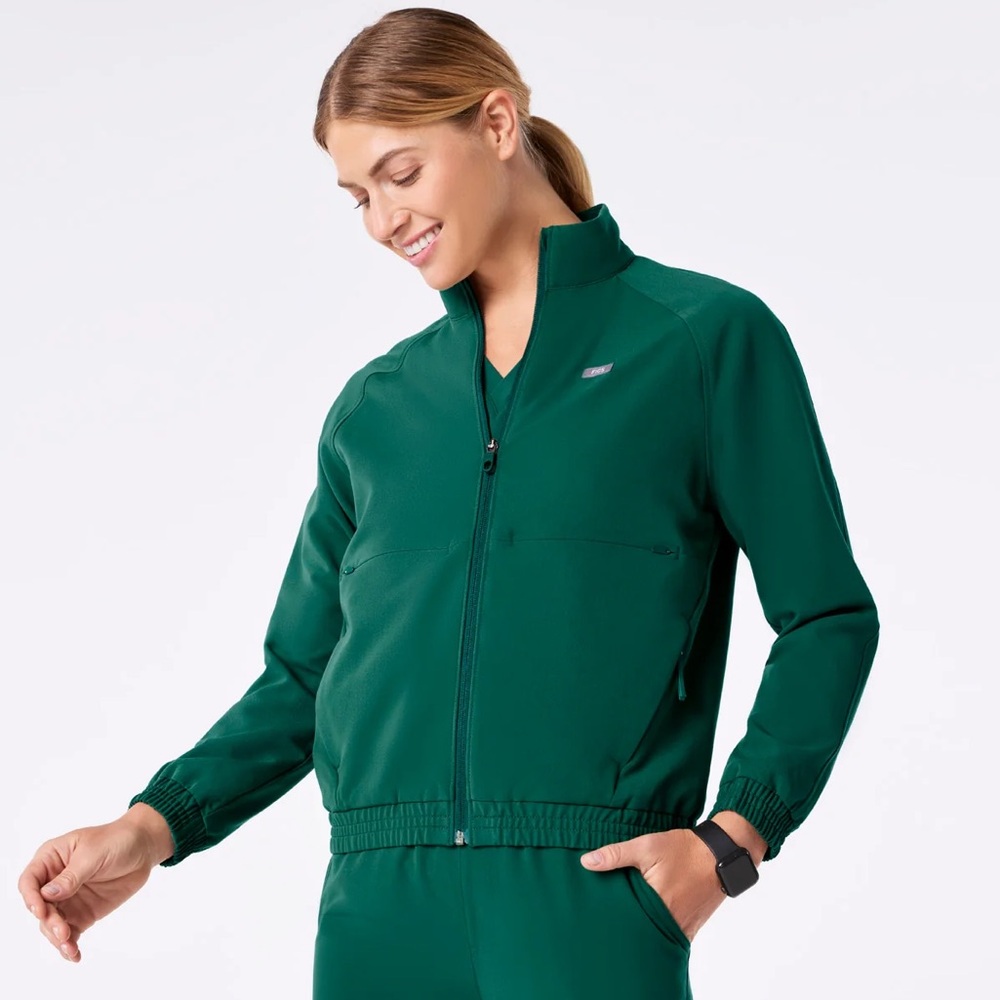 Figs Sydney Scrub Jacket in Hunter Green